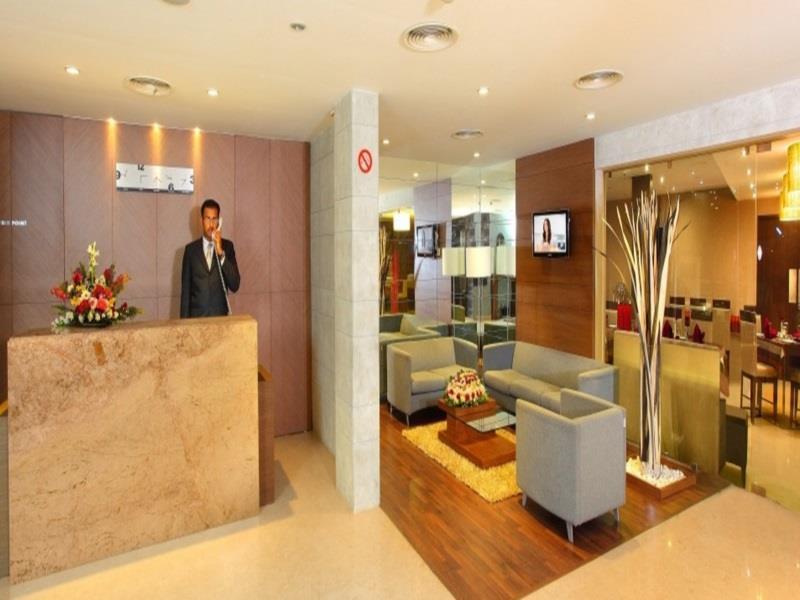 Park Residency Adoor Hotel Adur Exterior photo